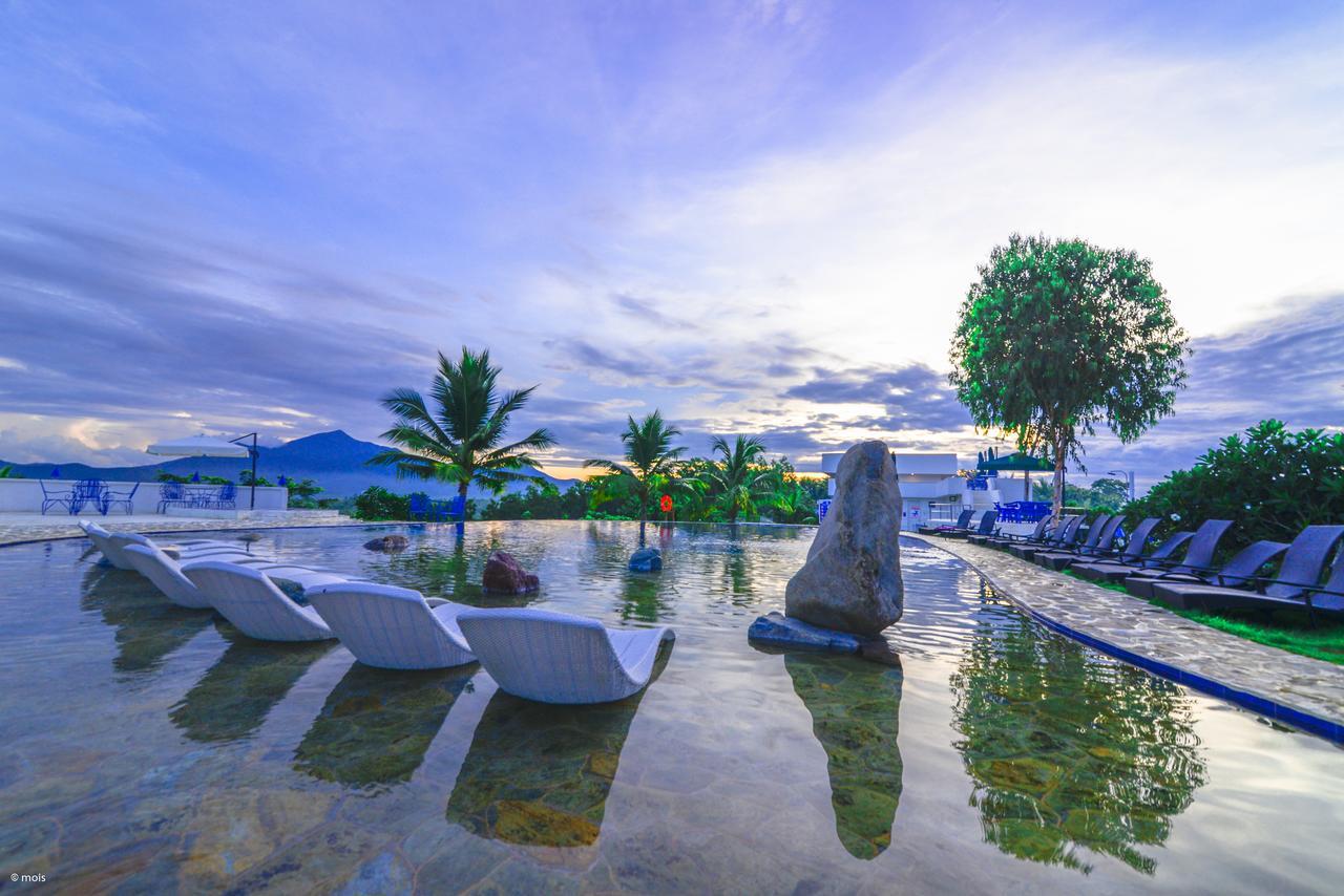 Ai World Park And Resorts Bacungan Kültér fotó